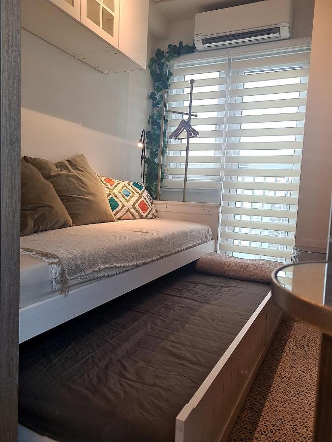 Cozy Penthouse 2Br Suite W Balcony - Amazing Manila Bay View And City Skyline Near Moa Pasay Extérieur photo