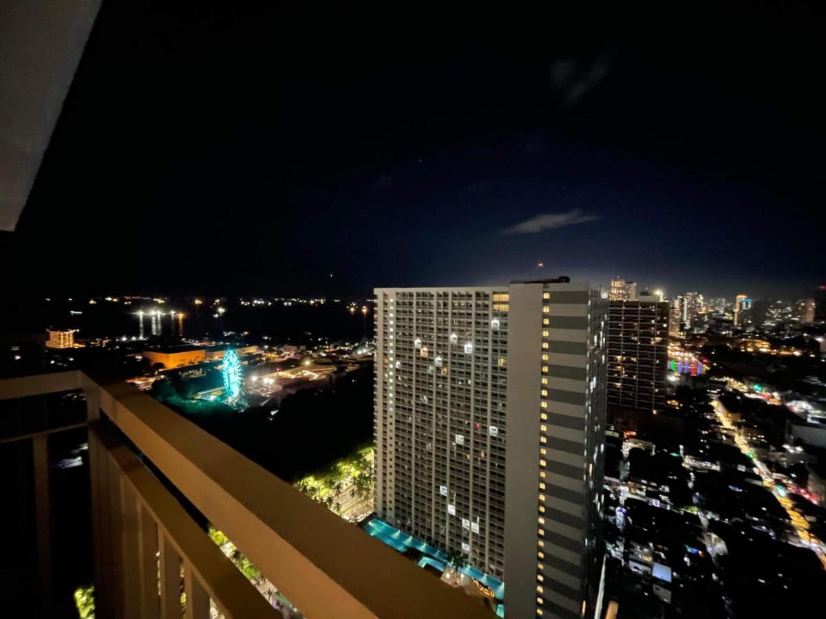 Cozy Penthouse 2Br Suite W Balcony - Amazing Manila Bay View And City Skyline Near Moa Pasay Extérieur photo