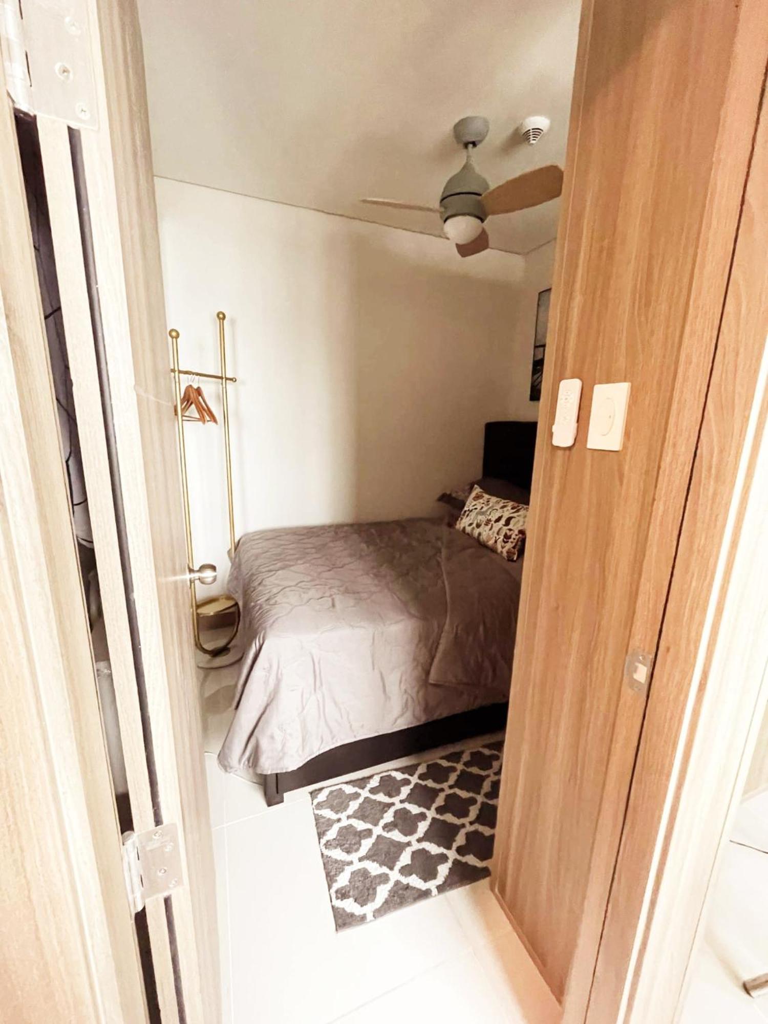 Cozy Penthouse 2Br Suite W Balcony - Amazing Manila Bay View And City Skyline Near Moa Pasay Extérieur photo